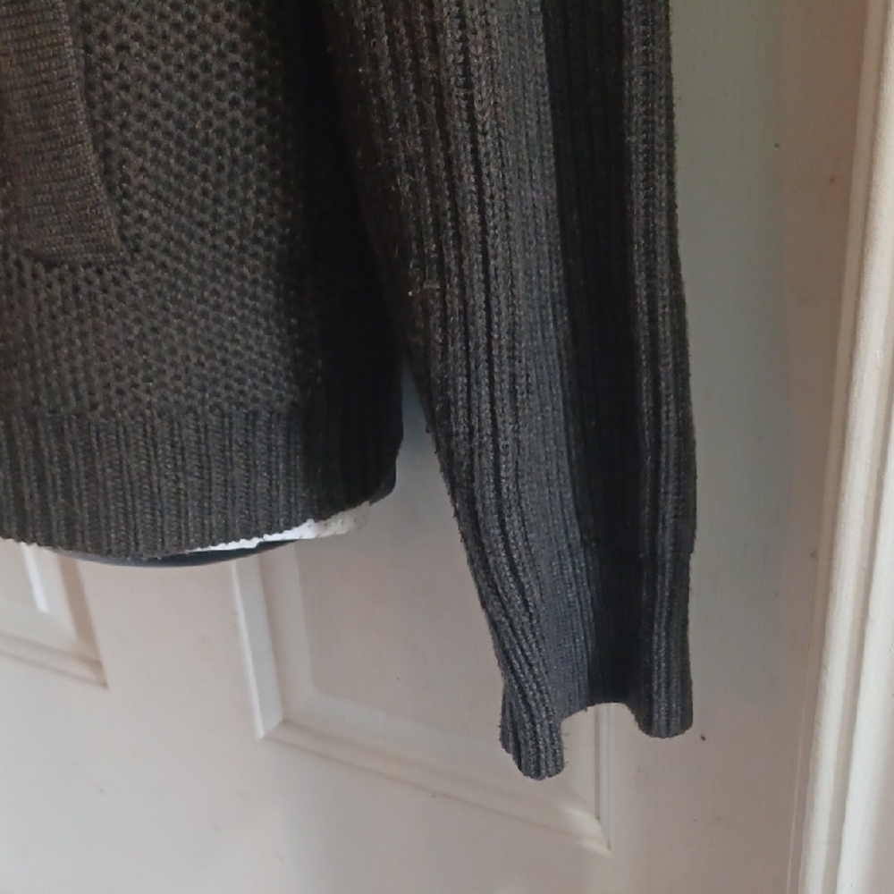 Calvin Klein Men's Dark Olive Green Zip-Up Sweater - Picture 5 of 8